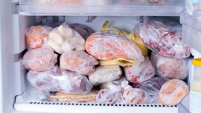 nhieu-nguoi-mac-k-dai-trang-bac-si-khuyen-cho-dai-an-3-mon-nay-khi-de-lau-trong-tu-lanh-235802